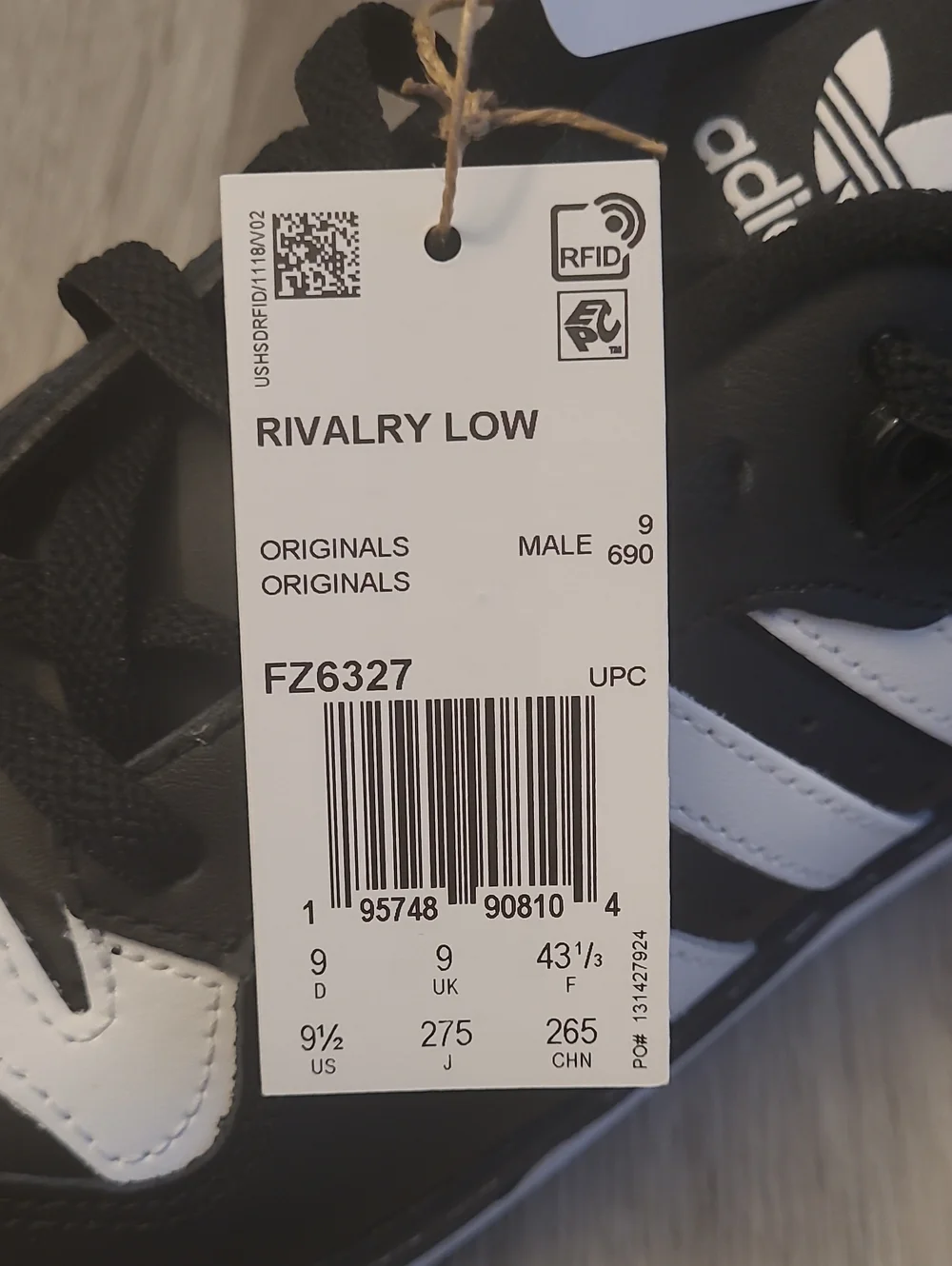 NWT Mens Adidas Rivalry Low Sneakers Size 9.5